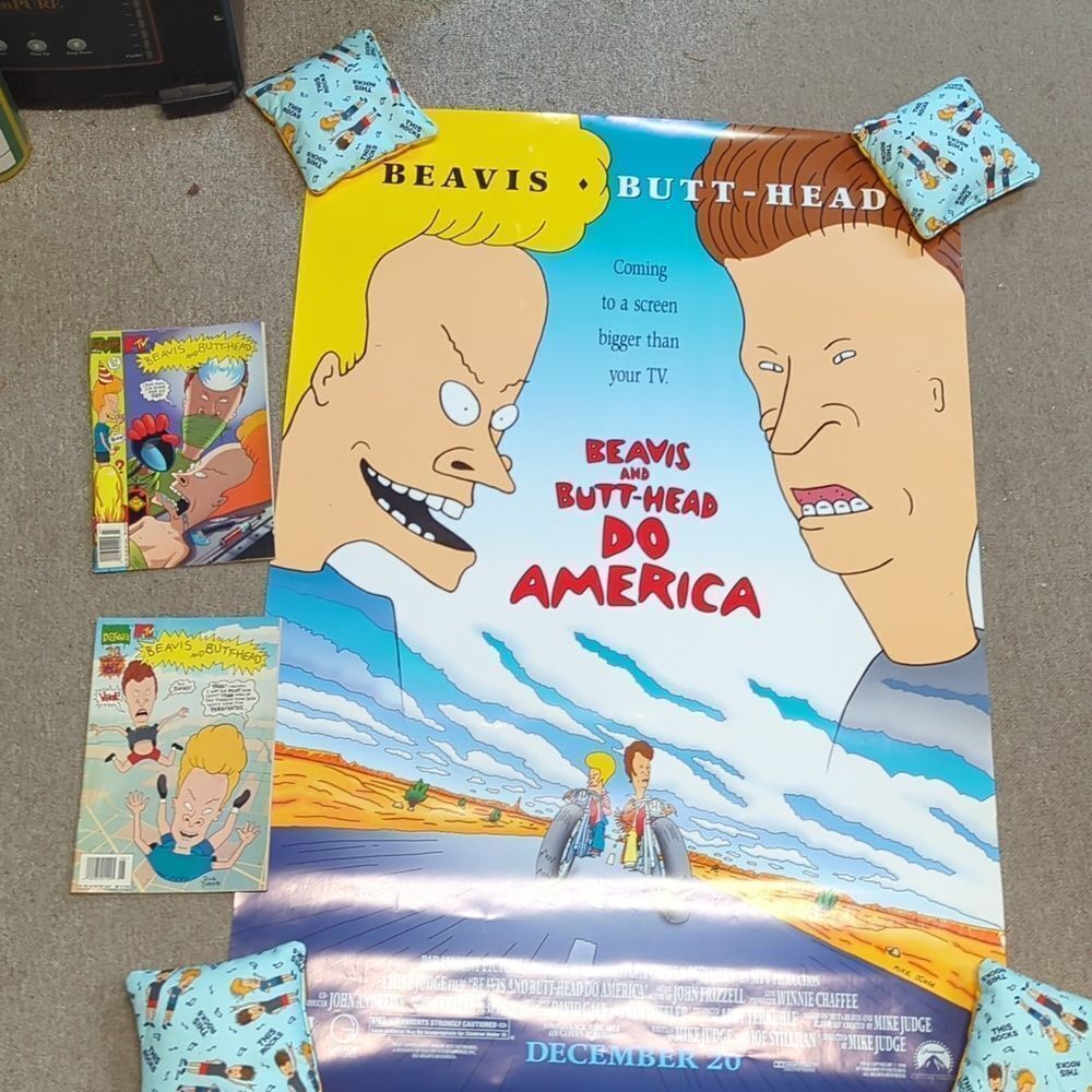 Beavis‎ & Butt-Head #25 #28 comics & official movie Poster, corn hole set bundle